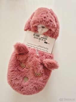 Nové dámské pantofle, velikost 38-39 - 2