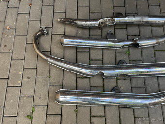 Výfuky Suzuki GT380 - 2