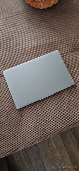 Lenovo IdeaPad Slim 3 15IAN8 Arctic Grey - 2