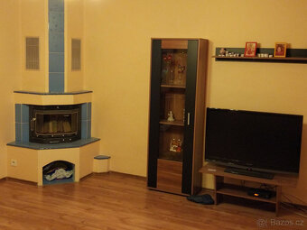 Pronajmu byt 3+1 v Ostrově - 2