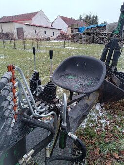 Nakladač UNHZ 500 - 2