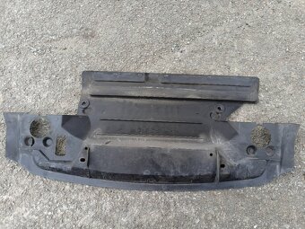 Kryt chladiče BMW e36 - 2