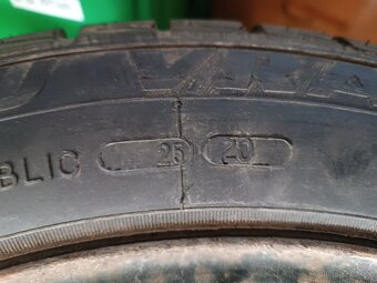 Pneu Vraník 205/55/R16 - 2