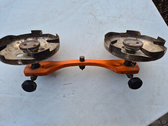 Campingové stoly aj. - 2