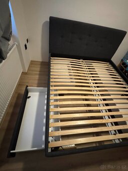Nabizim ram postele z IKEA - 2