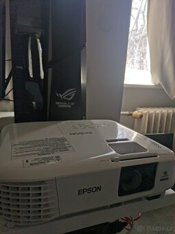 Video projector Epston EB-U05 - 2