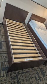 Prodej dřevěných postelí 200 x 90 cm s matrací, celkem 62 k - 2