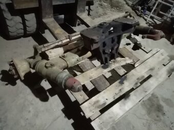 Přední náprava Zetor - 2
