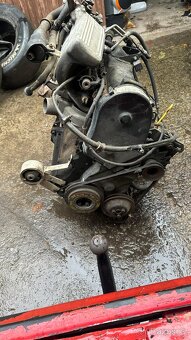 Motor 2.0 do škody 120 - 2