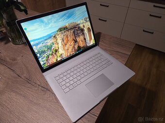 Microsoft Surface Book 3 - 15 palců i7 32GB 512GB GTX 1660Ti - 2