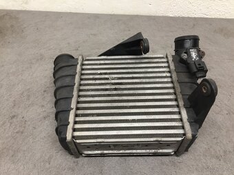 ŠKODA FABIA 2 TDI 2007-2014 - INTERCOOLER 6Q0 145 804 A - 2