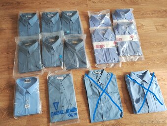 RETRO uniformy ČSAD s visačkami a odznaky-nález z půdy - 2