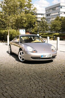 Porsche 911 Carrera 2 996 - 2