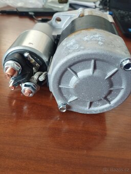 Startér na Mercedes - 2