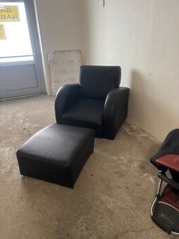 PRODÁM RELAXAČNÍ KŘESLO A PODNOŽNÍKKEM PRAVÁ KŮŽE - 2
