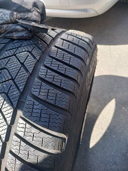 2x Pirelli sottozero 275/40 103V (Dot 3619) zimní - 2