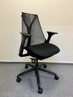 kancelářská židle Herman Miller - 2