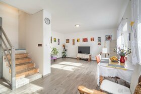 Prodej rodinného domu 157 m², pozemek 242 m² Tuřany - 2