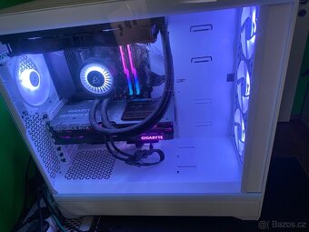 Ryzen 9 5900x 32gb ddr4 rtx 4070 2TB nvme - 2