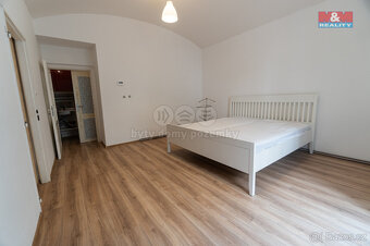 Pronájem bytu 2+kk, 42 m², Praha, ul. Pod Kavalírkou - 2