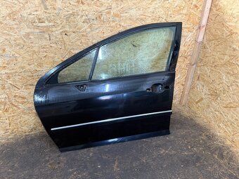 NASTROJENÉ LEVÉ PŘEDNÍ DVEŘE PEUGEOT 407 SW - 2