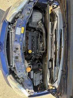 Opel Meriva A 1.6i 16V - 2