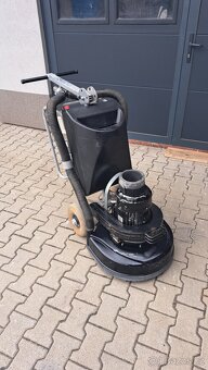 Planetarní bruska na beton HTC 500,.2018 r.v. - 2