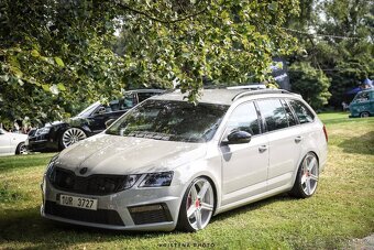 Škoda Octavia 3 VRS 2.0 TDI 135kw WEBASTO, DSG, CANTON, ACC - 2