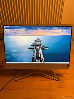 P: 5x HP 200 G3 All in One 20" - 2