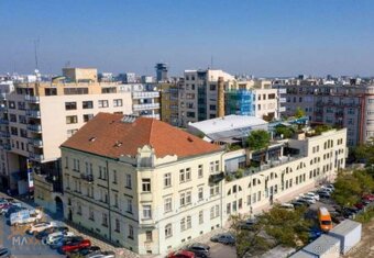 Pronájem nebytových prostor (325 m2), Agora Flora – Vila, 3. - 2