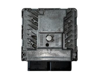 Řídící jednotka motoru 06K907425A Škoda Octavia 3 r.v. 2015 - 2