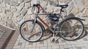 Trekové kolo Rock Machine - 2