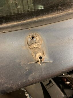 Kufr Bmw e36 compact - 2