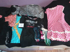 Balík oblečení - HOLKA - vel. 146-152 (č. 7) - 13 kusů - 2