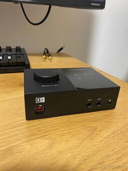 Native Instruments Komplete Audio 2 - 2