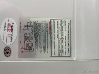 Nový ohřívač vody. 8L (1500W) - 2