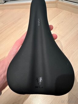 volt wtb sedlo - 2