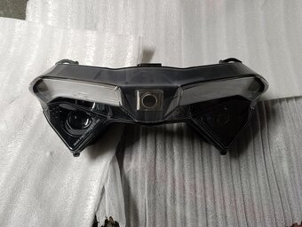Panigale v4 přední světlo - 2