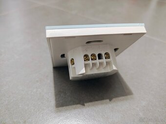 12 ks WiFi ovladač rolet/žaluzií NEDIS Smart Life WIFIWC10WT - 2