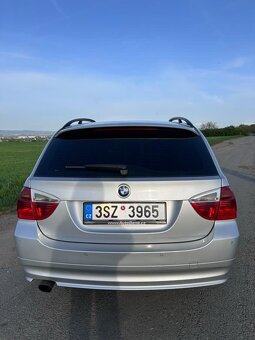 BMW E91 320D 120kW, rok 2006 - 2