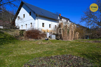 Prodej rodinného domu 380m2 s pozemkem 4295 m2, 132054 - 2