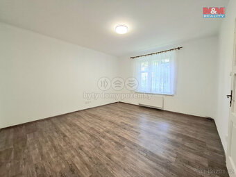 Pronájem bytu 1+1, 35 m², Karlovy Vary, ul. Rumunská - 2