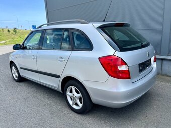 Škoda Fabia Combi 1.4i 16V 63kw VÝHŘEV Senzory TEMPOMAT - 2
