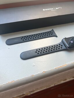 Apple Watch 3 38mm nike edice - 2