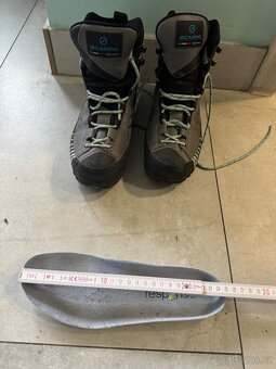 trekové boty značky Scarpa - 2