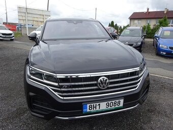 VW TOUAREG R-Line 3,0 TDI V6 DSG 4x4-DPH-86.830km+Serviska - 2