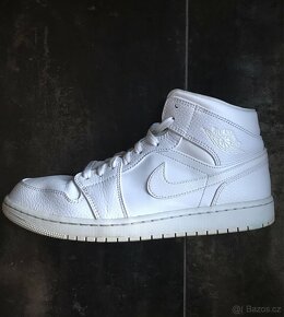 Air Jordan 1 mid triple white - 2