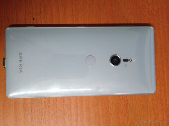 Sony Xperia XZ2 - 2