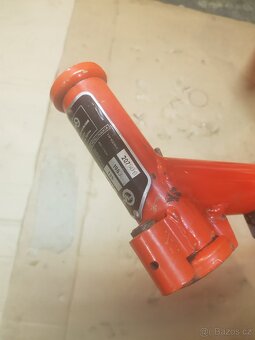 Jawa Babetta 207 - Rám se štítkem, původní lak - 2