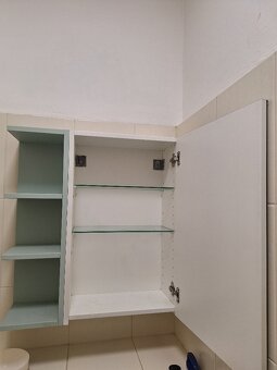 Koupelnová skříňka IKEA - 2